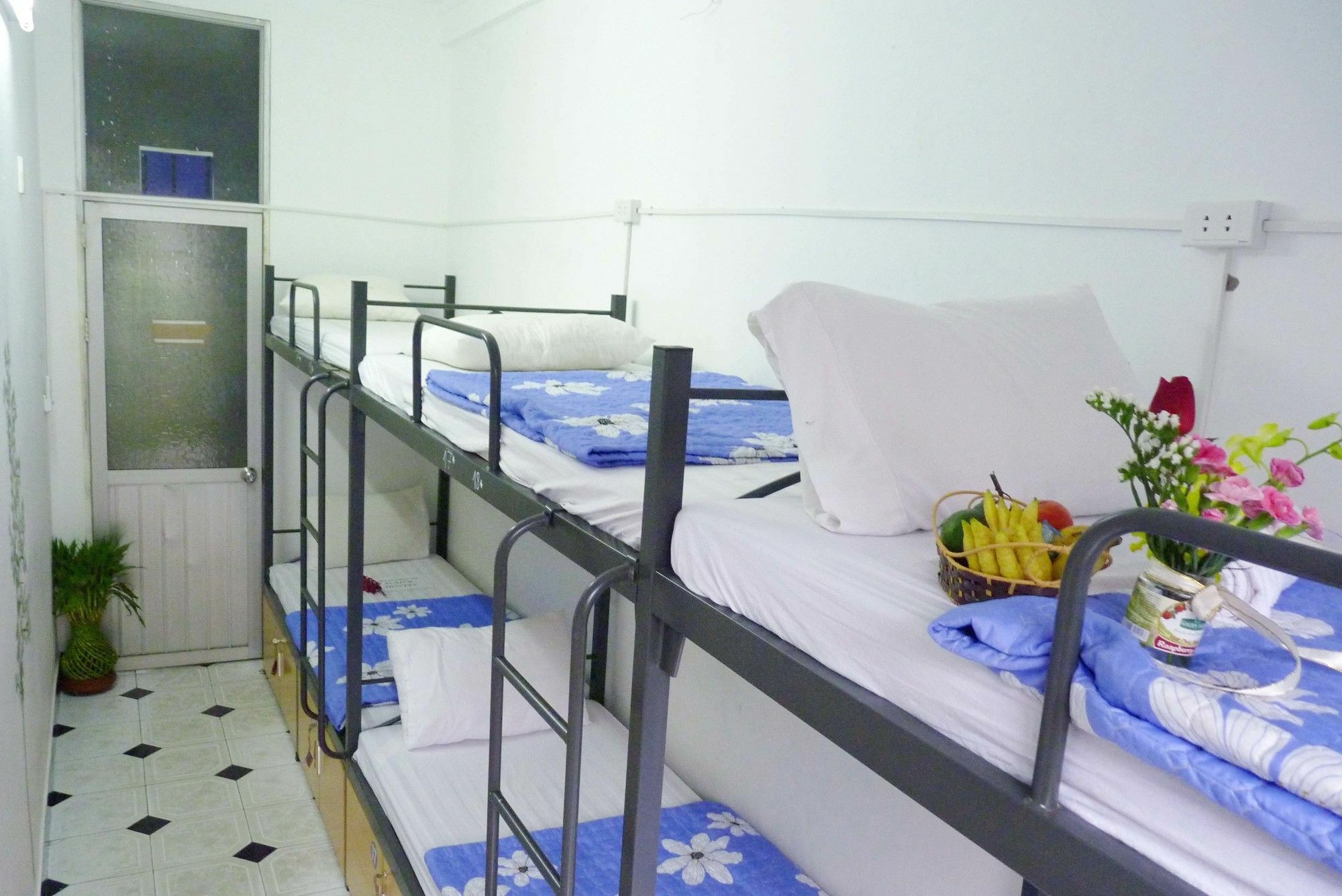 Daisy Hostel Ханой Экстерьер фото