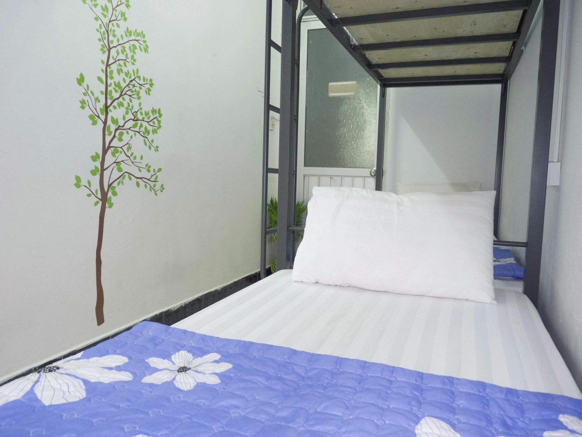 Daisy Hostel Ханой Экстерьер фото