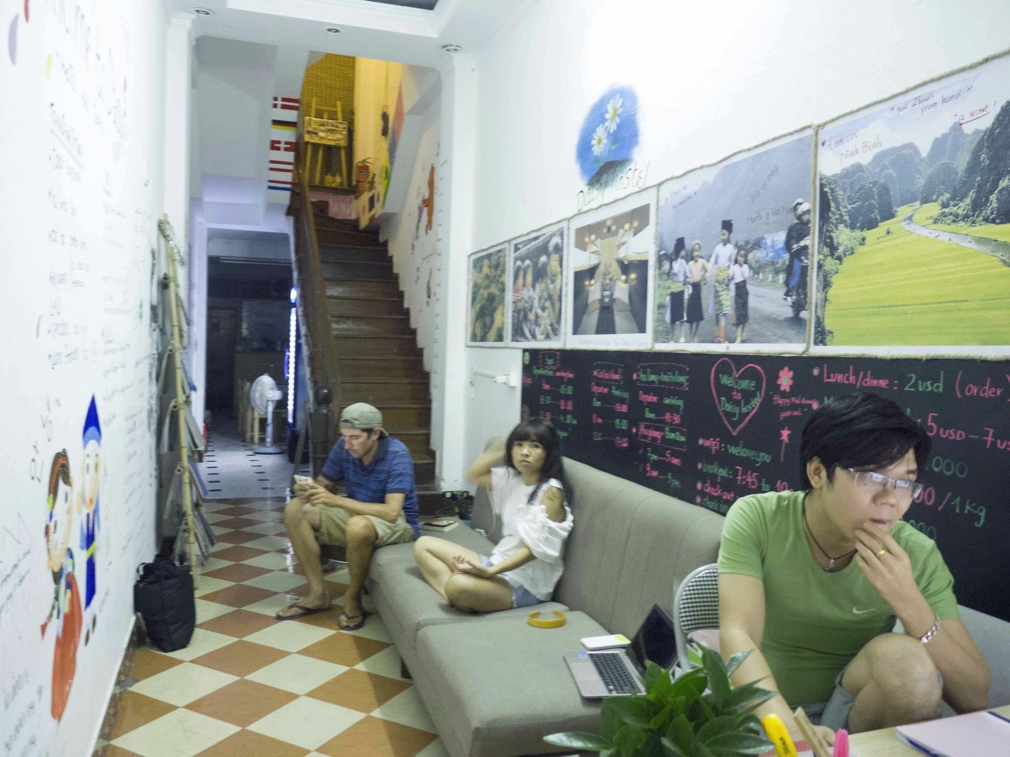 Daisy Hostel Ханой Экстерьер фото